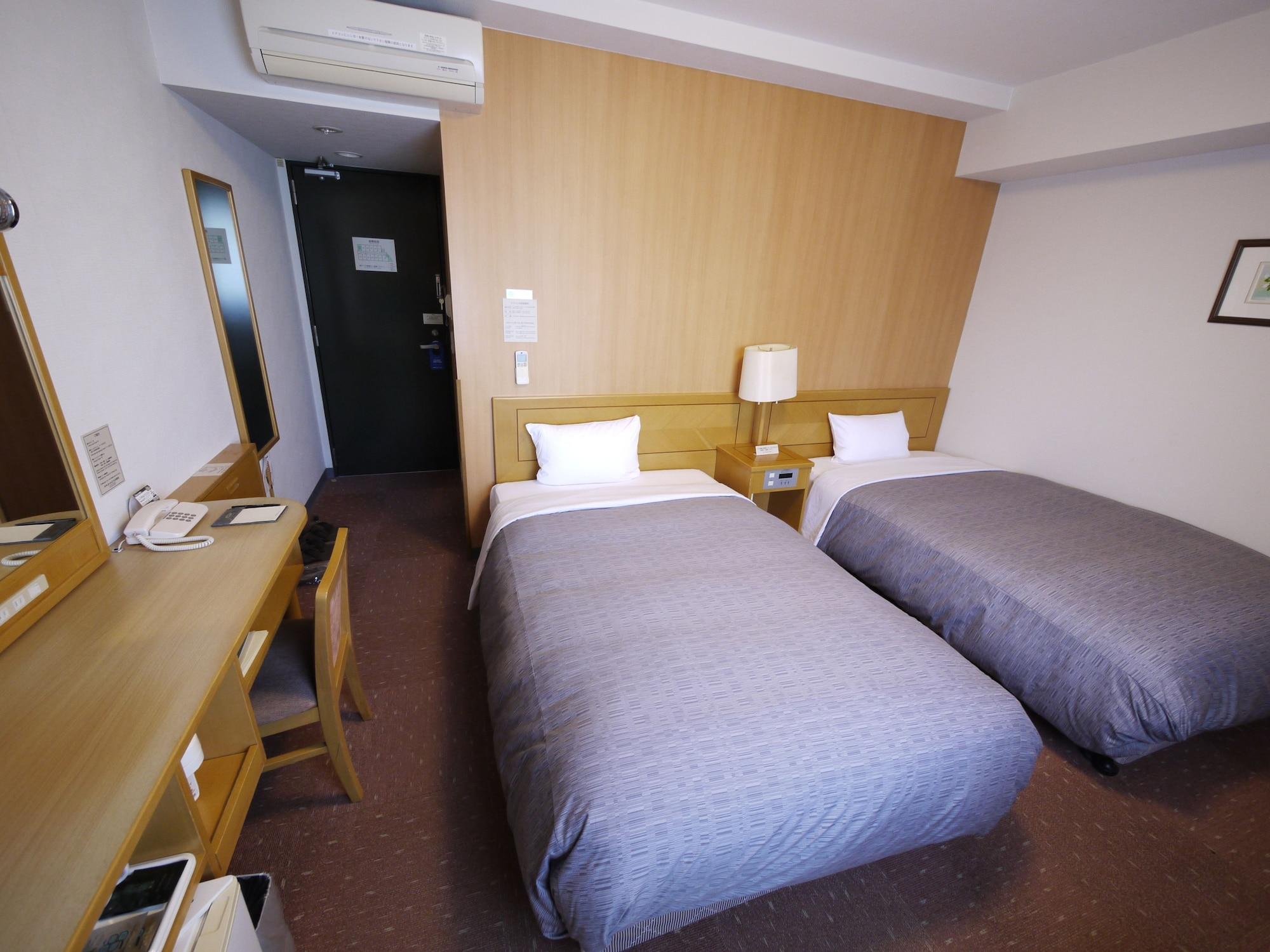 Hotel Route-Inn Oita Ekimae Eksteriør billede